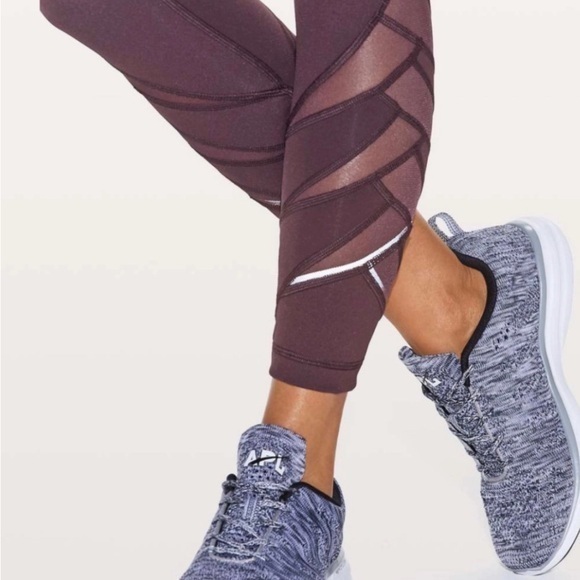 lululemon athletica Pants - Lululemon Motionful 7/8 Tight 25" Black Cherry